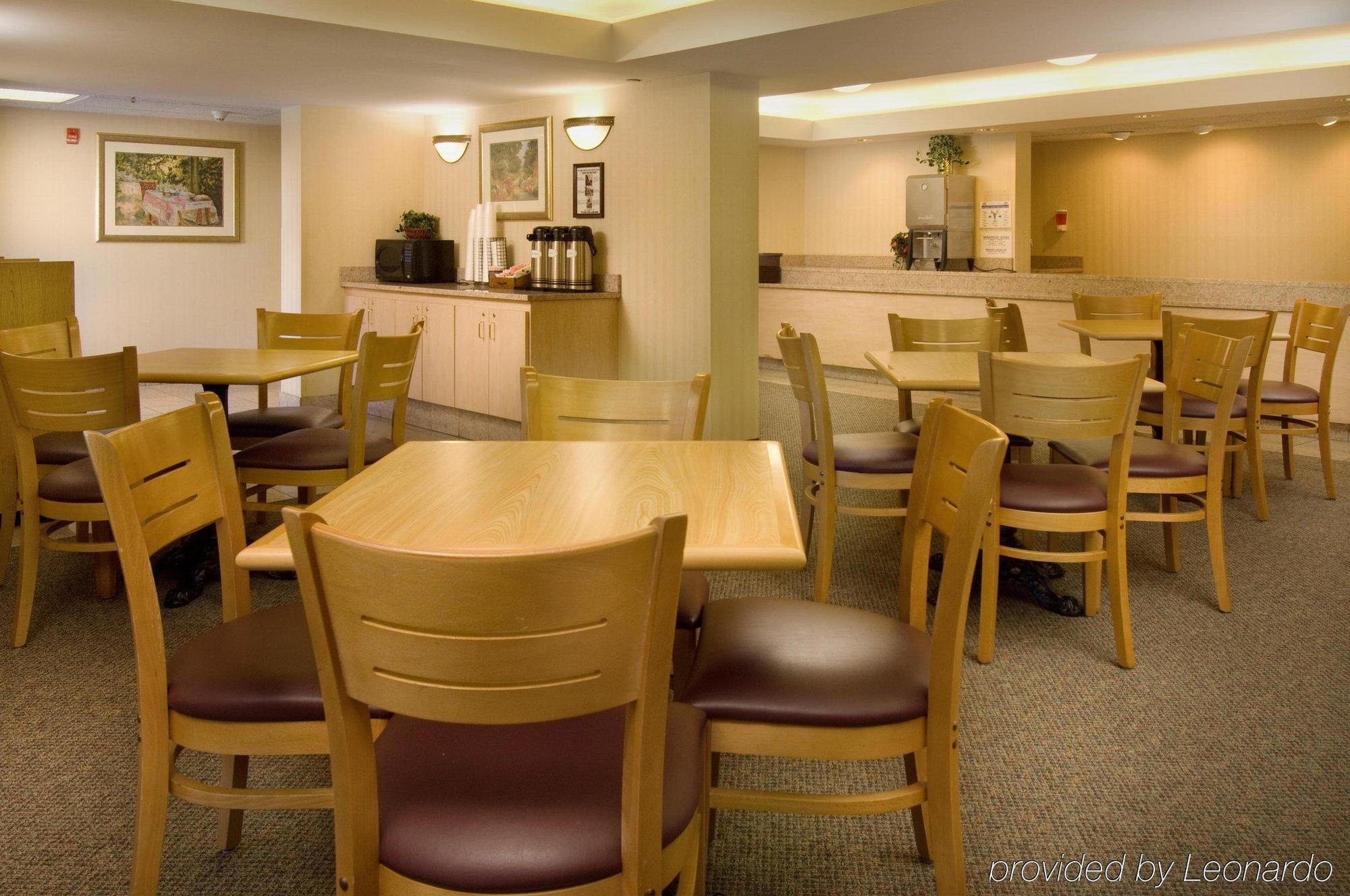 Pear Tree Inn Kansas City Overland Park Όβερλαντ Παρκ Εστιατόριο φωτογραφία