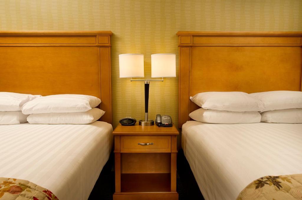 Pear Tree Inn Kansas City Overland Park Όβερλαντ Παρκ Δωμάτιο φωτογραφία